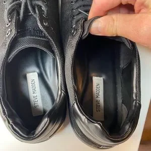 Steve Madden | Shoes | Steve Madden Goalz Sneakermens Size 3  display picture 1
